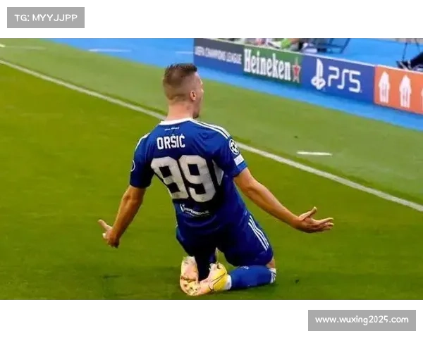 切尔西后防线沟通失误，奥卡福尔抓住机会完成扳平进球